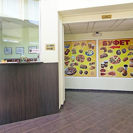 Tokyo Star Economy Hotel 敖德萨 外观 照片