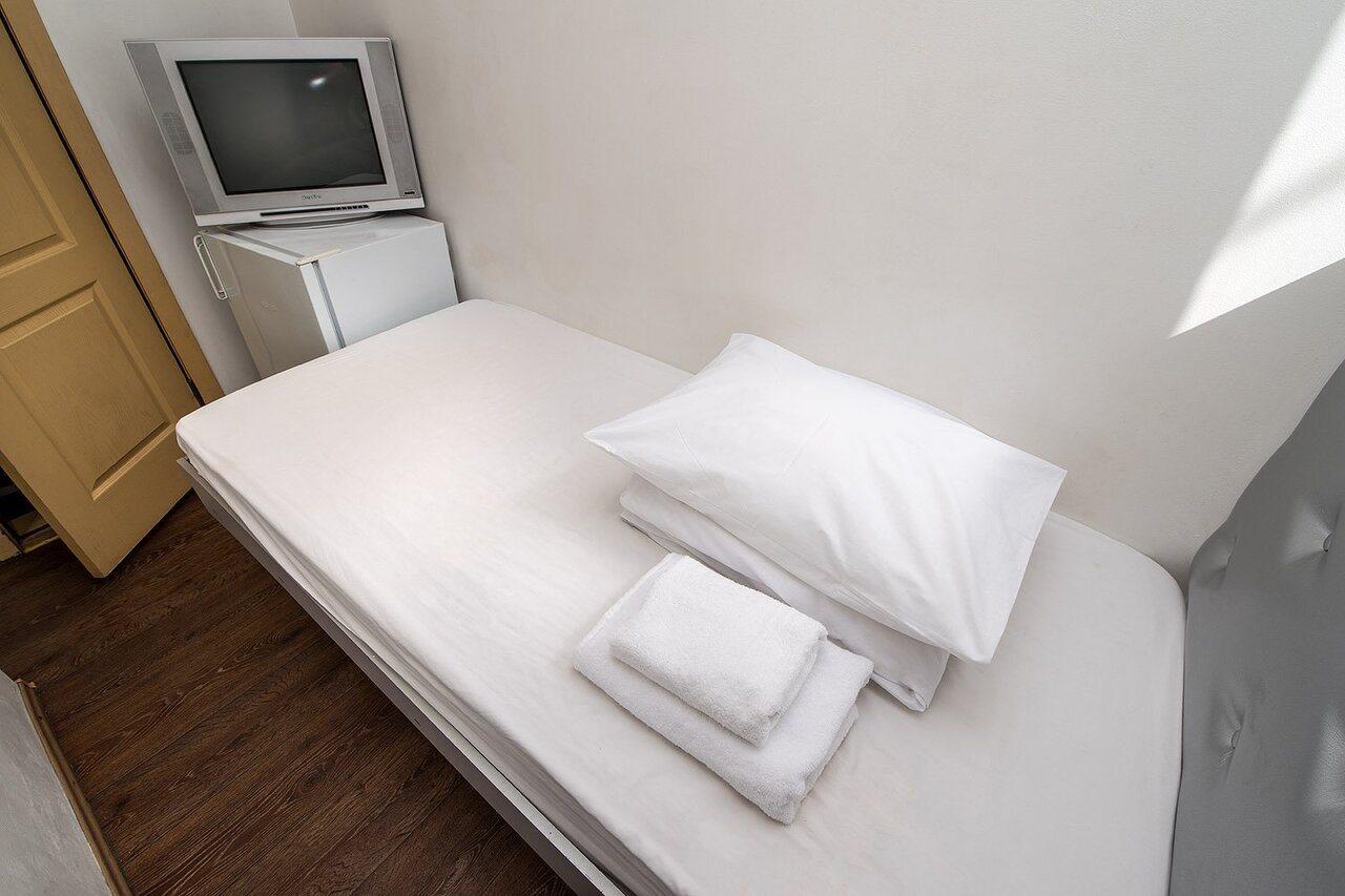 Tokyo Star Economy Hotel 敖德萨 外观 照片