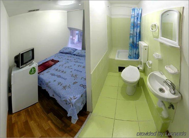 Tokyo Star Economy Hotel 敖德萨 外观 照片
